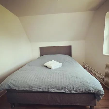 Pet-friendly 1 30m2 - Close To Femern & Puttgarden & Lalandia & Knuthenborg Apartament